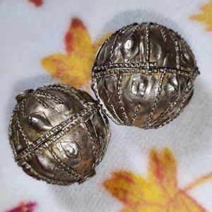 2 Large Antique Handmade Yemeni / Ethnic Silver Globe Beads - Wheat Pattern